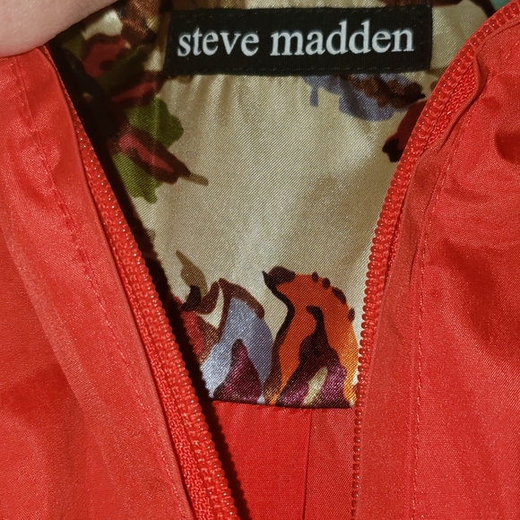 Red Spring Jacket - Picture 5 of 5